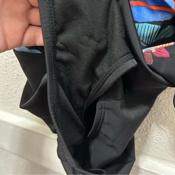 Sonnet Shores Women's Tie Side One Piece Swimsuit in Tropic of Tropez NWT Size 8 - Picture 9 of 9